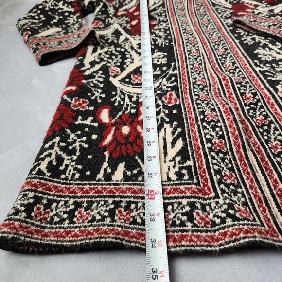 Maxsport Bohemian Longline Open Cardigan in Intricate Floral Pattern - Picture 7 of 8